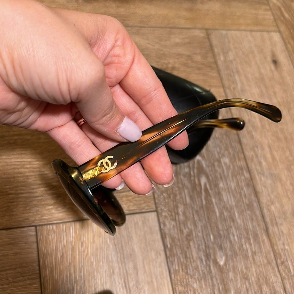 Chanel Sunglasses - Picture 2 of 9
